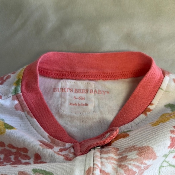 Burt's Bees Baby - Organic Cotton - Pink and Yellow Floral Onesie Footie and hat - Picture 2 of 6